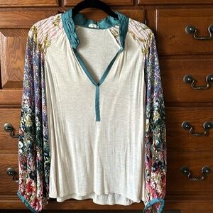 EUC size M- Shirt from Anthropologie